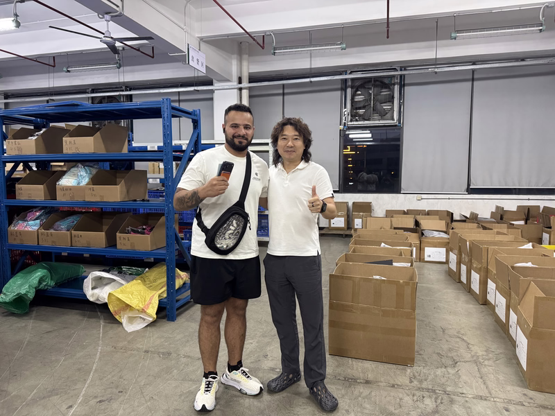 Outbound parcels staged for global dropshipping dispatch