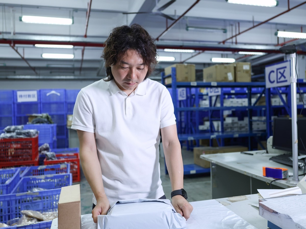 Incoming product inspection on the ASG quality control table