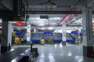 Warehouse sortation scene