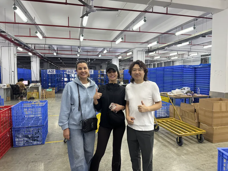 Clients touring the ASG warehouse floor